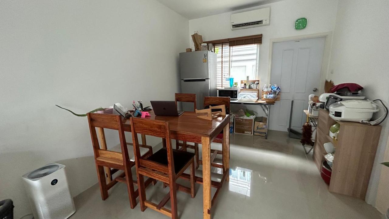 ไนซ์สเตย์ เฮาส์ แอทคลองสาม รังสิต คลองหลวง ปทุมธานี Nice Stay House At Khlong Sam - Rangsit - Khlong Luang - Phathumthani Exteriör bild