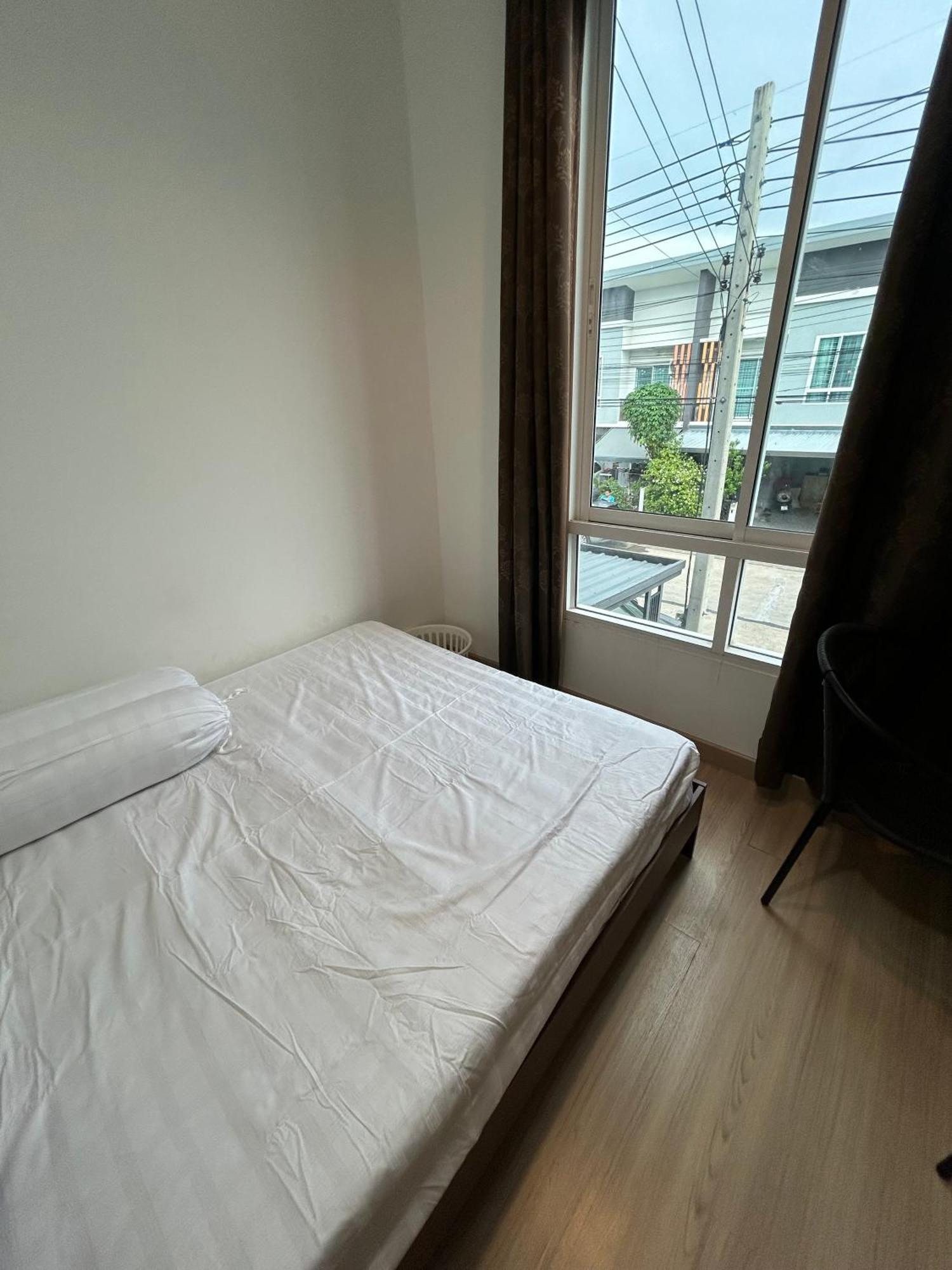 ไนซ์สเตย์ เฮาส์ แอทคลองสาม รังสิต คลองหลวง ปทุมธานี Nice Stay House At Khlong Sam - Rangsit - Khlong Luang - Phathumthani Exteriör bild